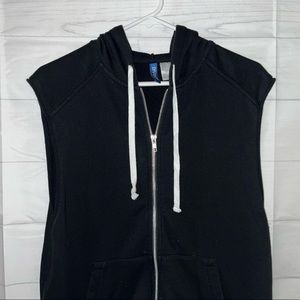 H&M Divided Sleeveless Zip Vest Men’s Small Drawstring Hood Pockets